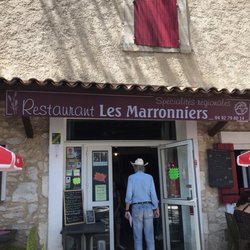 Restaurants les Marroinniers - Front of restaurant.