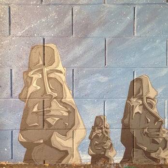 Mellow Mountain Hostel - Cool artwork painted in the parking area - Hostels Near Me - South Lake Tahoe, California Mellow Mountain Hostel - Cool artwork painted in the parking area - Hostels Near Me - South Lake Tahoe, California