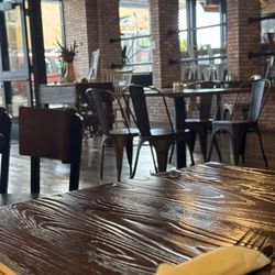 Meadowlark Brewing - Dining area