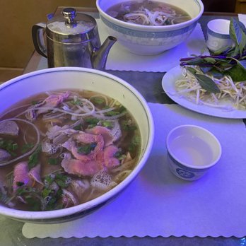 Kim Son Vietnamese Restaurant - 1. House Special Beef Noodle Soup (pho) - Vietnamese Near Me - San Francisco, California Kim Son Vietnamese Restaurant - 1. House Special Beef Noodle Soup (pho) - Vietnamese Near Me - San Francisco, California