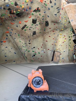 Hangar 18 South Bay by null