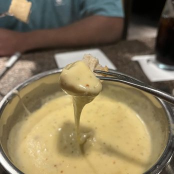 The Melting Pot - Quattro Formaggio - Fondue Near Me - Raleigh, North Carolina