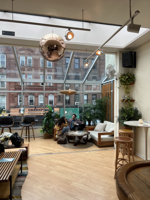 Twins Lounge by null