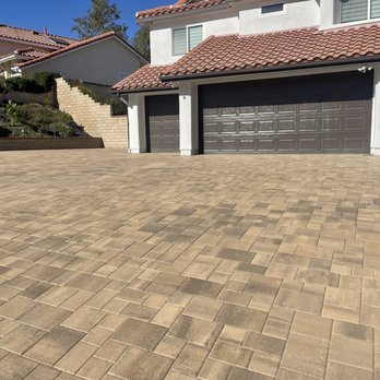 System Pavers - Driveway after the seal was put on- no more tire marks. - Masonry/Concrete Near Me - Newbury Park, California System Pavers - Driveway after the seal was put on- no more tire marks. - Masonry/Concrete Near Me - Newbury Park, California