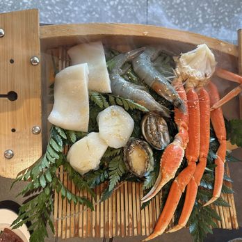 Y Space BBQ - Seafood boat - Barbeque Near Me - Flushing, New York