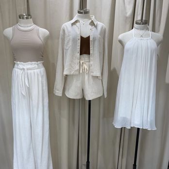 Zyanya Boutique - Women's Clothing Near Me - Modesto, California Zyanya Boutique - Women's Clothing Near Me - Modesto, California