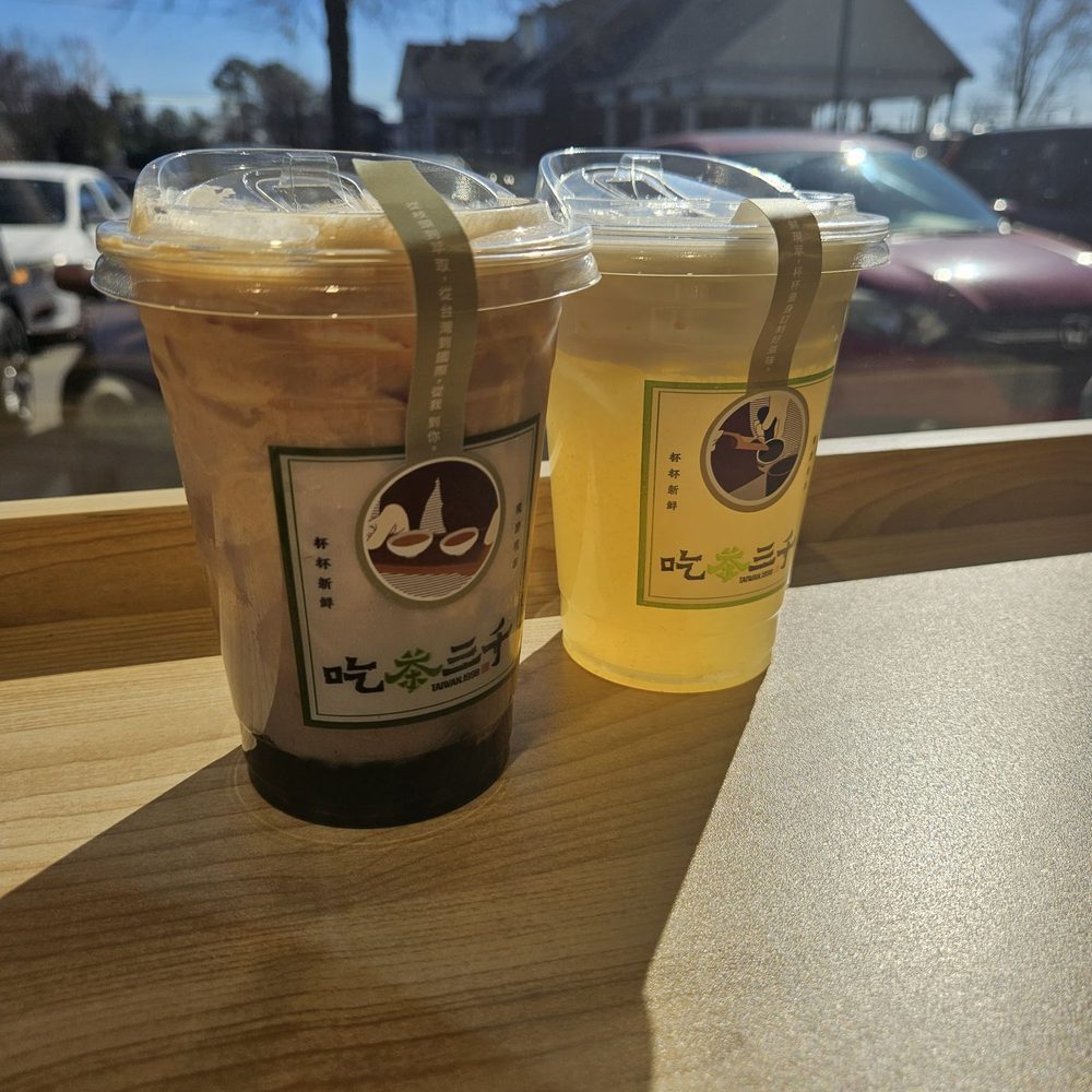 Chicha San Chen - Taro bubble tea and lemon tart - Bubble Tea Near Me - Duluth, Georgia Chicha San Chen - Taro bubble tea and lemon tart - Bubble Tea Near Me - Duluth, Georgia