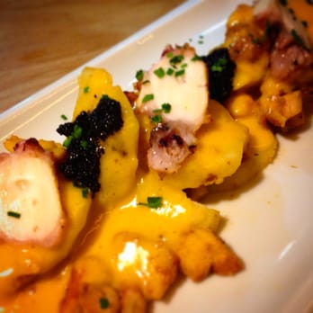 Uno de Delicias - Ensalada Templada de Pulpo - Tapas Bars Near Me - Seville, SE Uno de Delicias - Ensalada Templada de Pulpo - Tapas Bars Near Me - Seville, SE