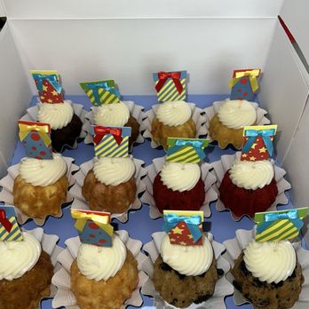 Nothing Bundt Cakes - bundtinis - Bakeries Near Me - Boca Raton, Florida Nothing Bundt Cakes - bundtinis - Bakeries Near Me - Boca Raton, Florida