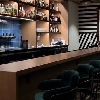 ARLO - Inside - New American Near Me - San Diego, California