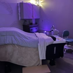 Very relaxing treatment room
