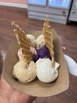 Andia's Ice Cream by null