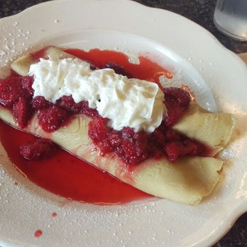 Breakfast At Valerie's - Strawberry Crepes - Breakfast & Brunch Near Me - Vancouver, Washington Breakfast At Valerie's - Strawberry Crepes - Breakfast & Brunch Near Me - Vancouver, Washington