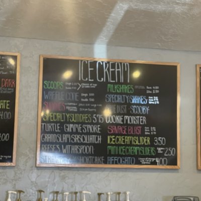 Kj'z Coffee Shop, 206 S Park Dr, Broken Bow, OK 74728, US