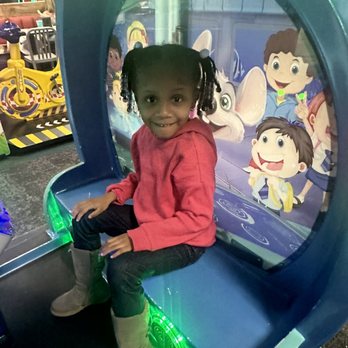 Teletubbies Ride Chuck E Cheese