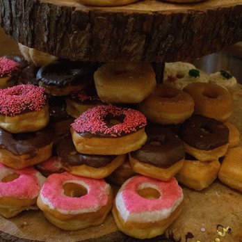 M Donuts - Wedding donuts - Donuts Near Me - Mansfield, Texas