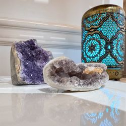 Waxing By Akeya Young - At Waxing B.A.Y., you'll relax in a cozy treatment room, with delightful aromas of chocolate wax and therapeutic essential oils.