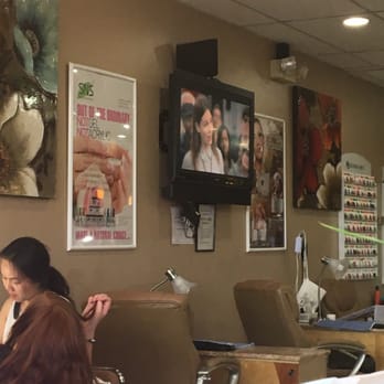 Pretty Nails - Nail Salons Near Me - Lilburn, Georgia