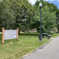 Weinland Park