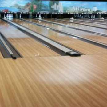 Pinz Bowling Kitchen + Bar - Clean and new place - Bowling Near Me - Studio City, California Pinz Bowling Kitchen + Bar - Clean and new place - Bowling Near Me - Studio City, California