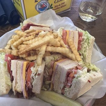 Melvin's Public House - Club with fries - Sports Bars Near Me - Heber City, Utah Melvin's Public House - Club with fries - Sports Bars Near Me - Heber City, Utah