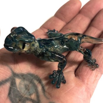 DistINKtive Arts Studio - Awe lizard borosilicate by kevin - Piercing Near Me - Brantford, Ontario DistINKtive Arts Studio - Awe lizard borosilicate by kevin - Piercing Near Me - Brantford, Ontario