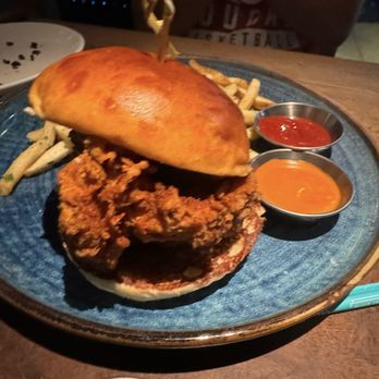 Eureka! - Crispy .Spicy Fried Chicken Sandwich - American Near Me - Concord, California