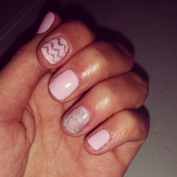 Le Nail Salon - Gel manicure that lasted for 2 weeks (that almost never happens with my terrible nails)! - Nail Salons Near Me - Atlanta, Georgia