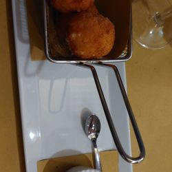 Osteria La Sosta di Violante - Pecorino Fritters with Pear Sauce!