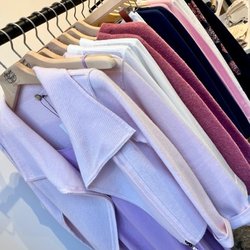 Cotton is the perfect spring fabric. Explore our latest cotton arrivals and find your new favorite piece.