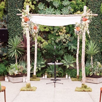 Dave's Flowers - Chuppah @smogshoppe - Florists Near Me - Los Angeles, California