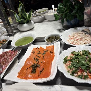 Avenida Brazil - Salad bar - Brazilian Near Me - San Antonio, Texas Avenida Brazil - Salad bar - Brazilian Near Me - San Antonio, Texas