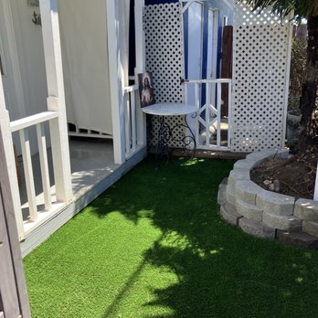 Perez Landscaping - Grass - Landscaping Near Me