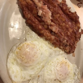 George's Beechwold Diner - Corned beef hash special. Also came with toast. - Diners Near Me - Columbus, Ohio