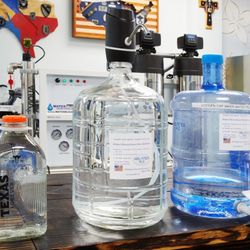 Helotes H2O Alkaline & Reverse Osmosis Water Refill Store
