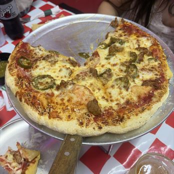 firehouse pizza - Pizza Near Me - Trinity, Texas
