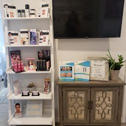 Lavish Beauty Boutique Maui - Best Medical Grade Products