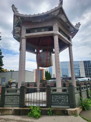 Ten Thousand Buddhas Sarira Stupa by null