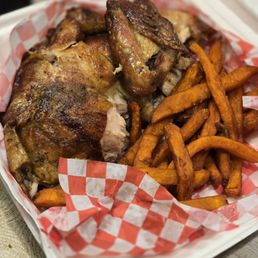 1/2 chicken sweet potato fries 1/2 chicken sweet potato fries