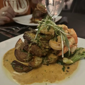 The View Oceanside Grill - 8oz Sirloin Surf & Turf (Dine About menu) - Seafood Near Me - Nanaimo, British Columbia
