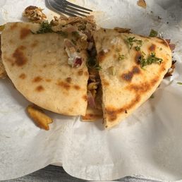 Chicken Quesa pita ! So delicious Chicken Quesa pita ! So delicious