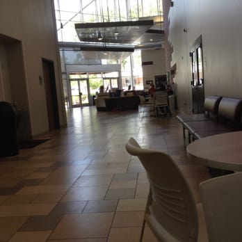 Conroe Aquatic Center - Super workout center, basketball, racquetball, lap pool, splash pool and full locker rooms - Swimming Pools Near Me - Conroe, Texas