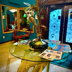 Havana Restaurant And Bar - Vestibule