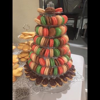 Olivera's Cake Gallery - Macarons - Custom Cakes Near Me - Hemet, California