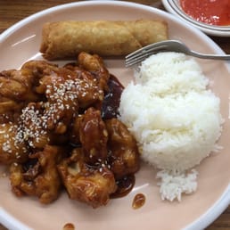 Sesame chicken and steamed rice (lunch portion)