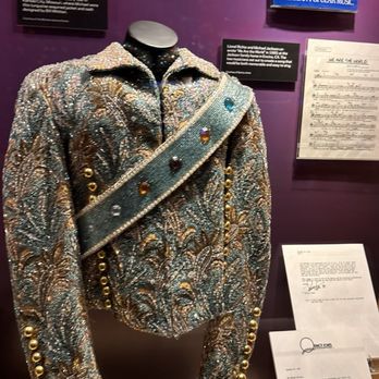 GRAMMY Museum - MJ - Museums Near Me - Los Angeles, California GRAMMY Museum - MJ - Museums Near Me - Los Angeles, California