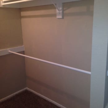 Montecito - 2014 Remodel (Walk-in Closet) - Apartments Near Me - Austin, Texas Montecito - 2014 Remodel (Walk-in Closet) - Apartments Near Me - Austin, Texas