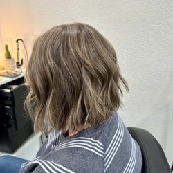 Kenzie Bond Studio Salon
