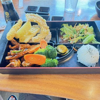 Umami Japanese - Spicy Chicken Teriyaki Bento - Sushi Bars Near Me - San Marcos, California Umami Japanese - Spicy Chicken Teriyaki Bento - Sushi Bars Near Me - San Marcos, California