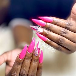 AR Nails - Blocking nail art